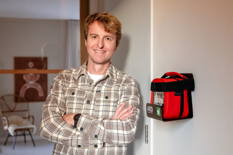 Primedic myPAD aan muur